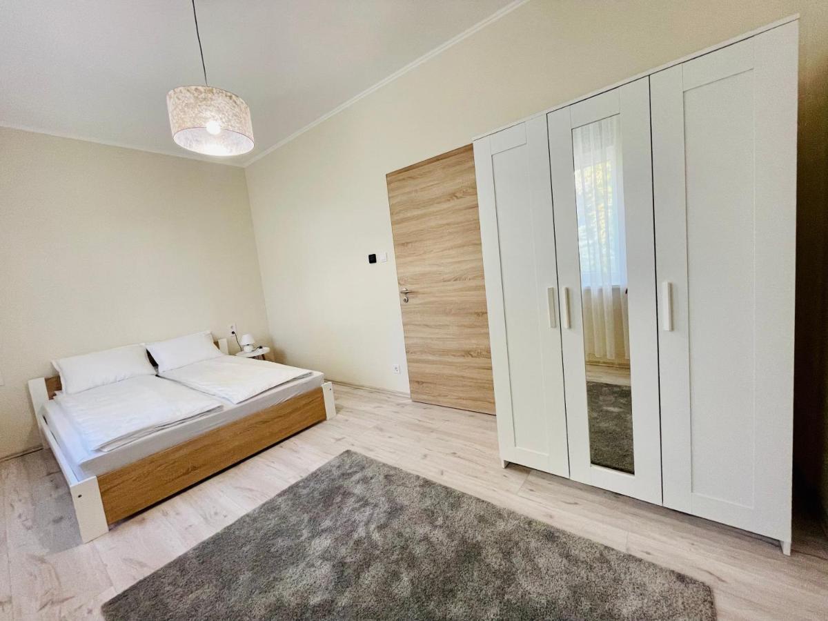 Voeroesmarty Apartmanhaz Мако Екстер'єр фото